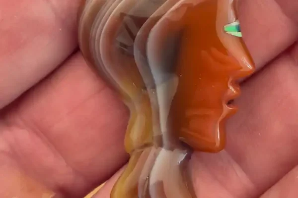 OZRAINBOWS-FACE-SCULPTURES-0412