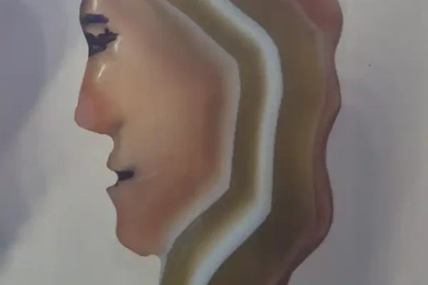 OZRAINBOWS-FACE-SCULPTURES-0415